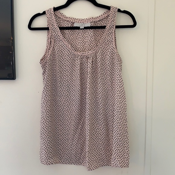 LOFT Tops - Loft sleeveless Top with hearts pattern. Perfect condition.